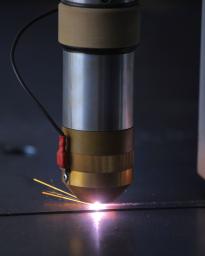 OPERARIO/A MAQUINA CORTE LASER